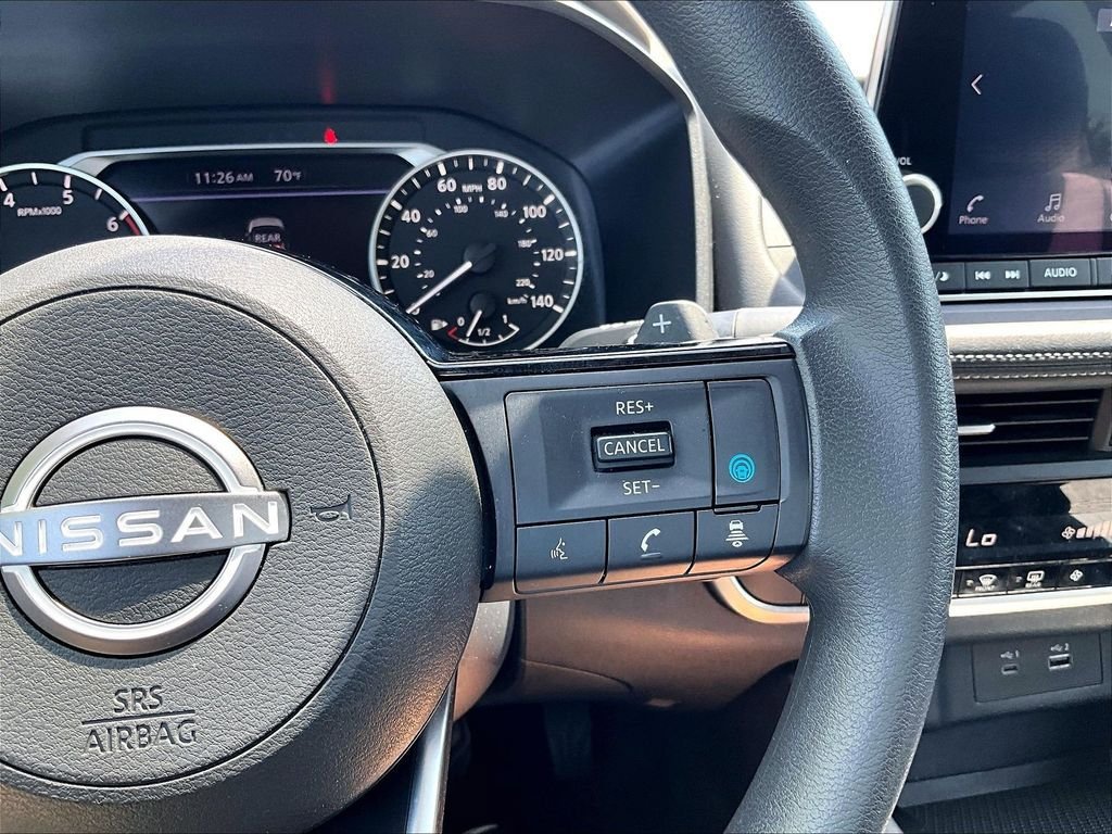 Used 2023 Nissan Rogue SV AWD/4WD image 23