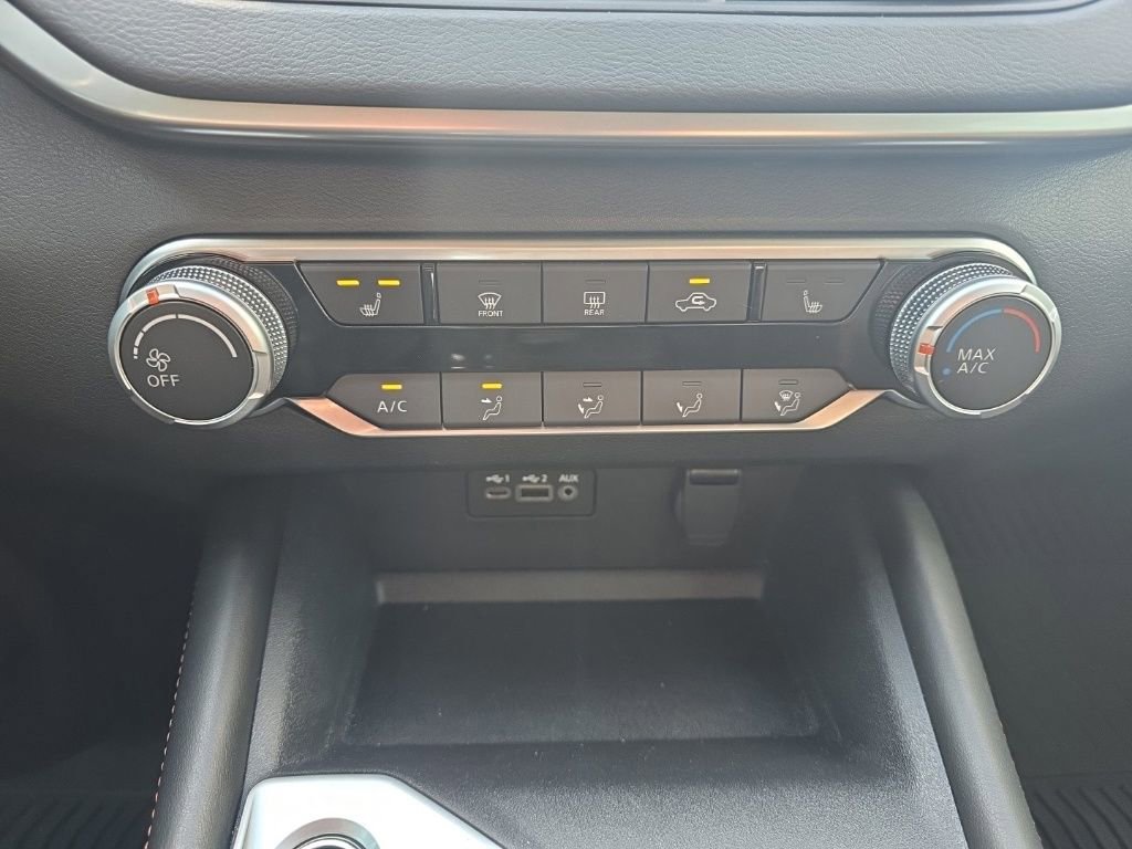 Used 2021 Nissan Altima 2.5 SR w/ SR Premium Package image 30