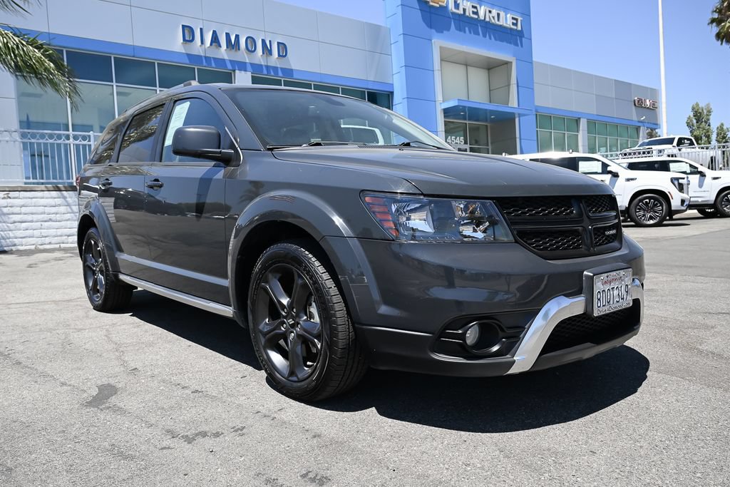 Used 2018 Dodge Journey Crossroad FWD image 1