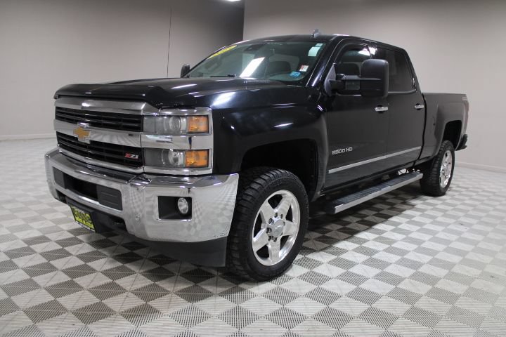 Used 2015 Chevrolet Silverado 2500 LTZ w/ Duramax Plus Package AWD/4WD image 7