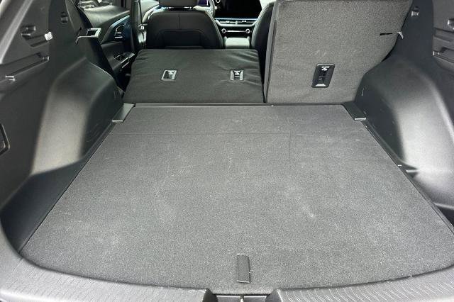 New 2026 Chevrolet Equinox EV LT FWD image 18