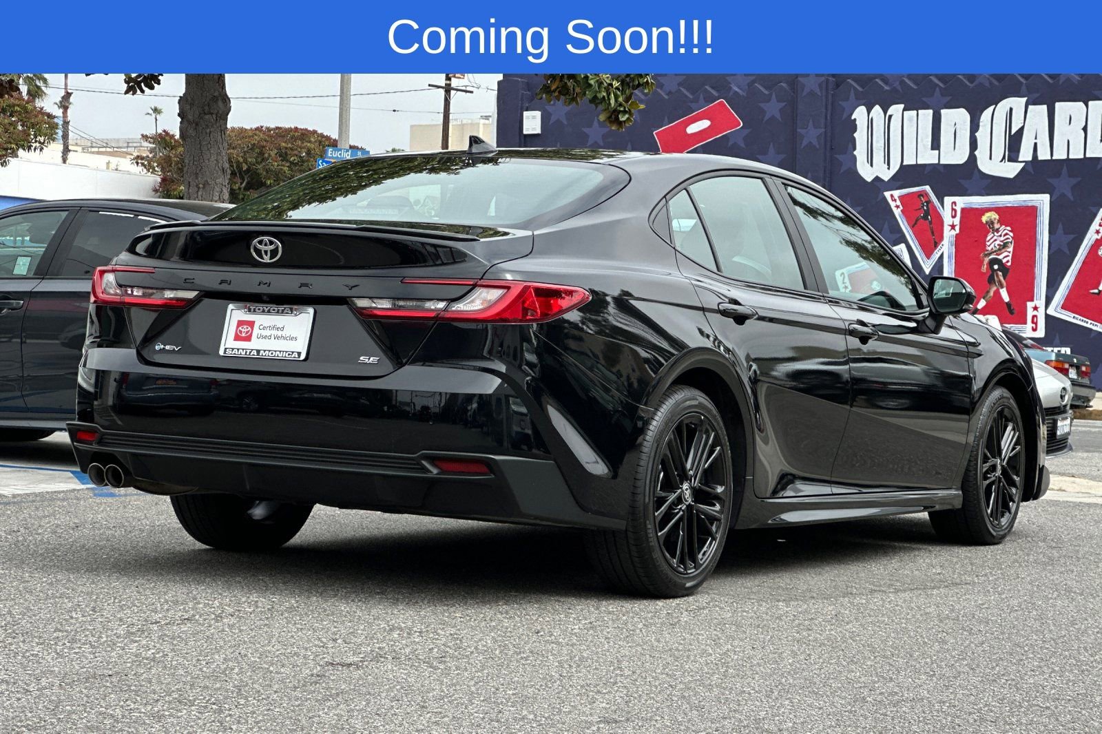 Certified 2025 Toyota Camry SE FWD image 4