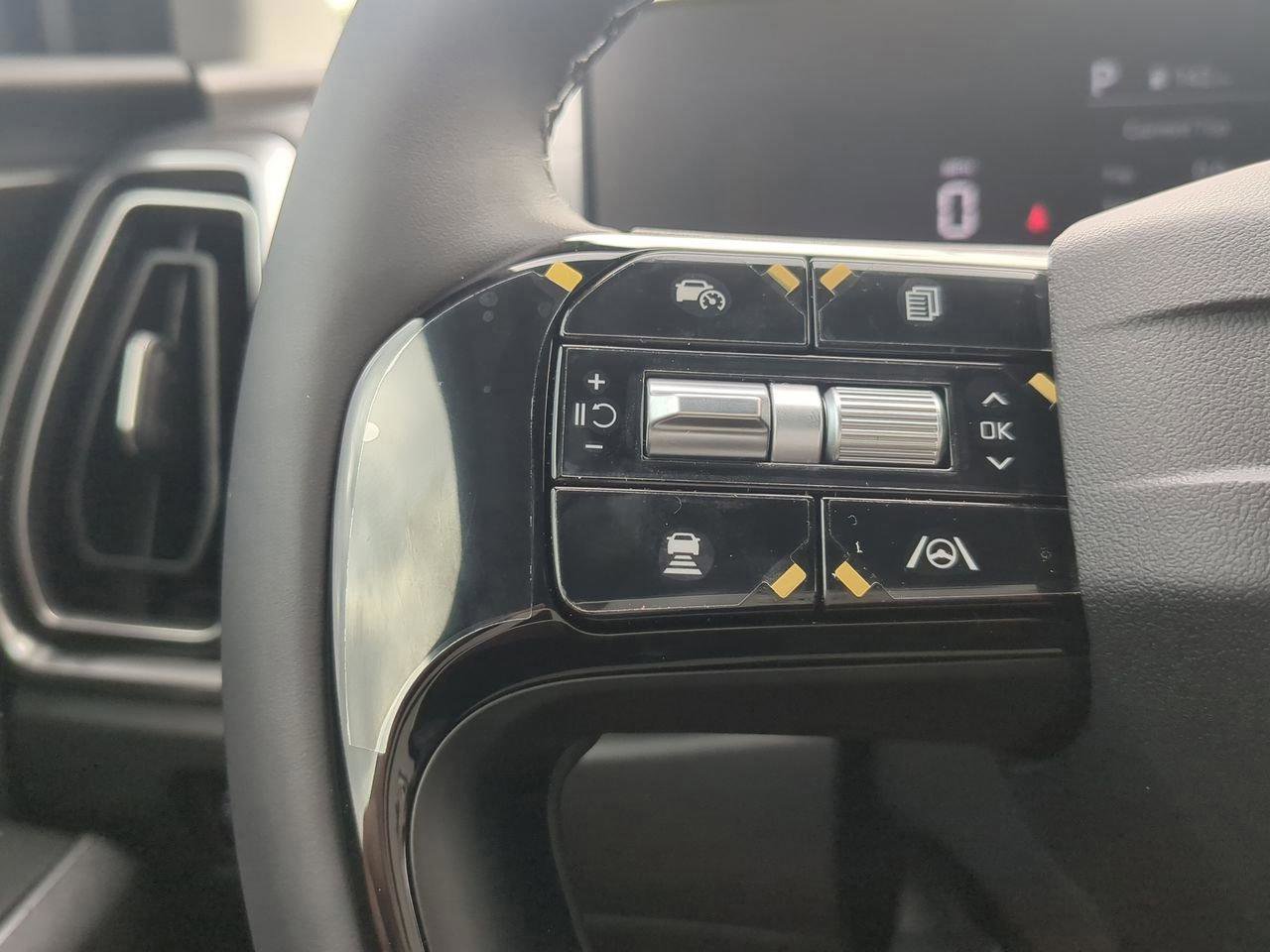 New 2026 Kia Sorento LX FWD image 19