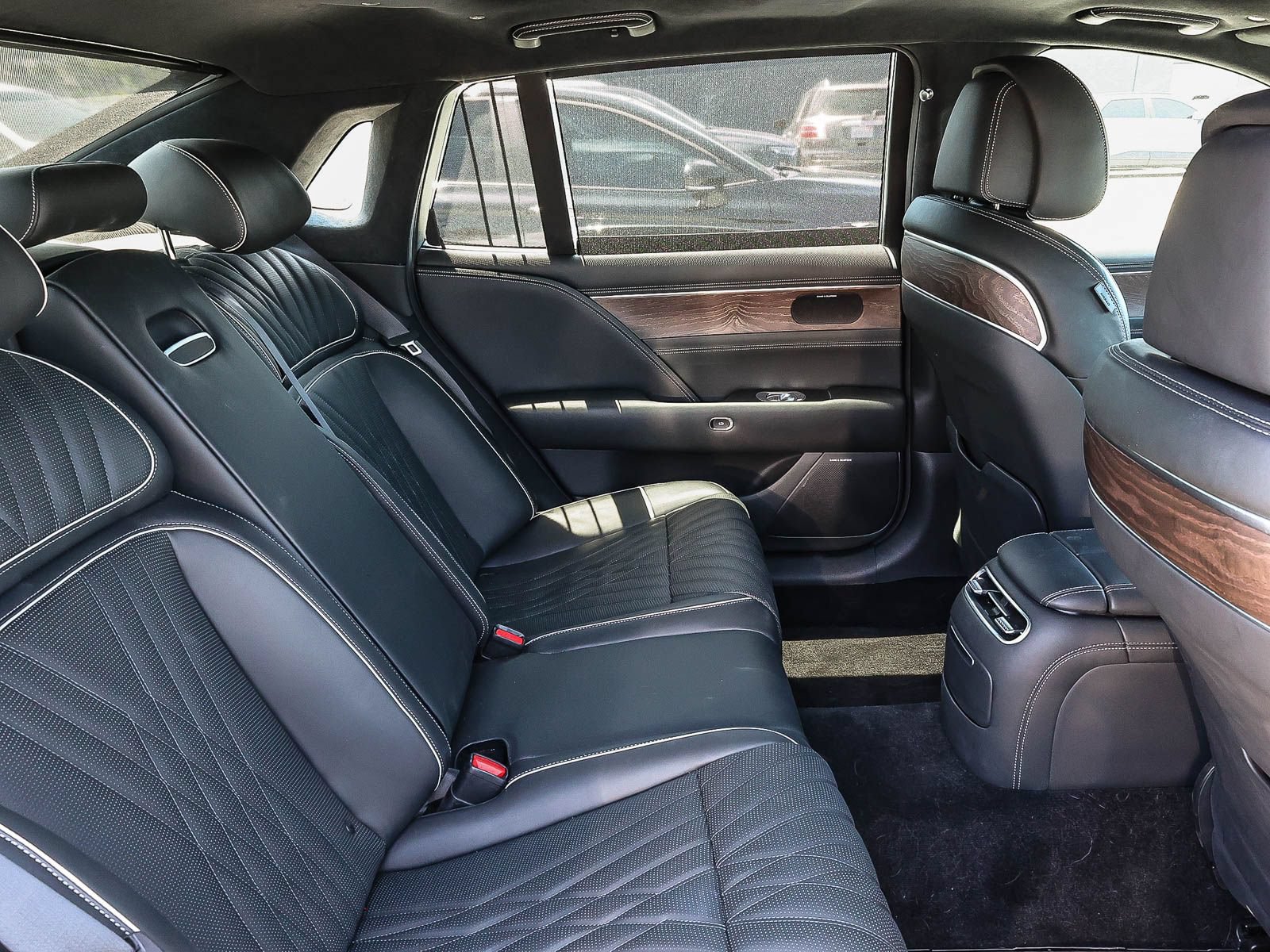 Used 2023 Genesis G90 3.5T AWD/4WD image 20