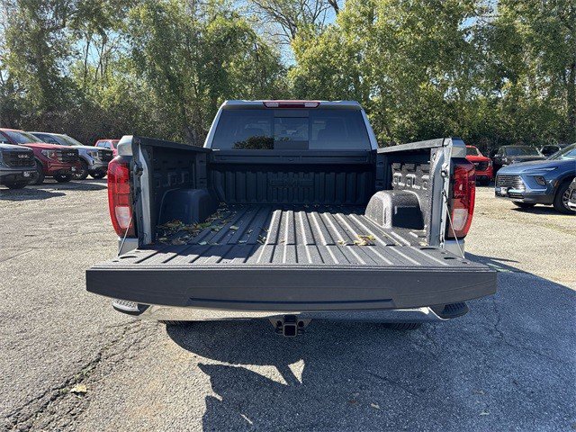 New 2026 GMC Sierra 1500 SLE w/ Preferred Package image 23