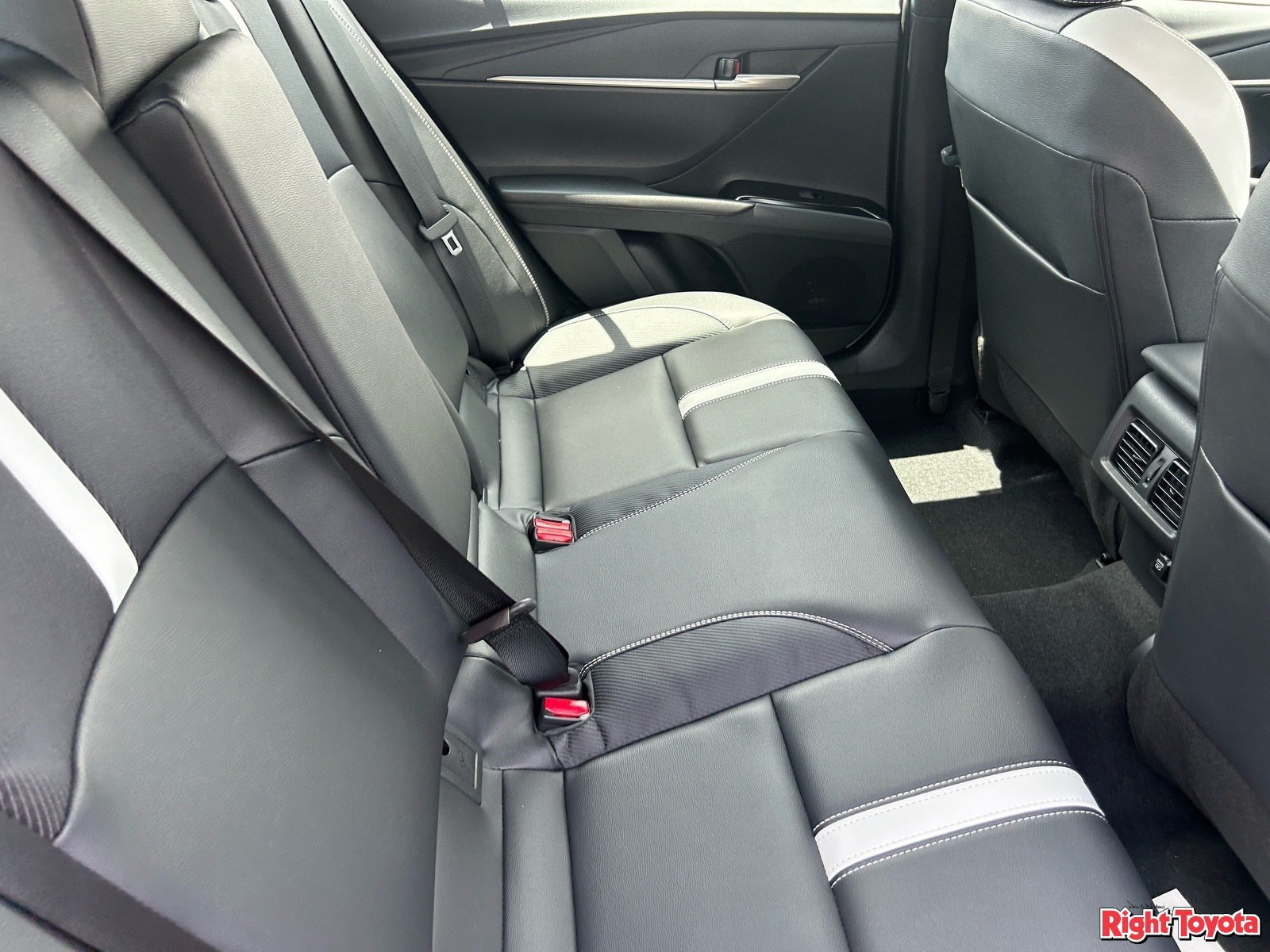 New 2026 Toyota Camry SE FWD image 15