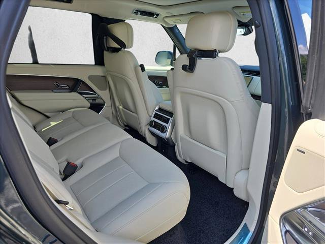 New 2026 Land Rover Range Rover SE AWD/4WD image 11