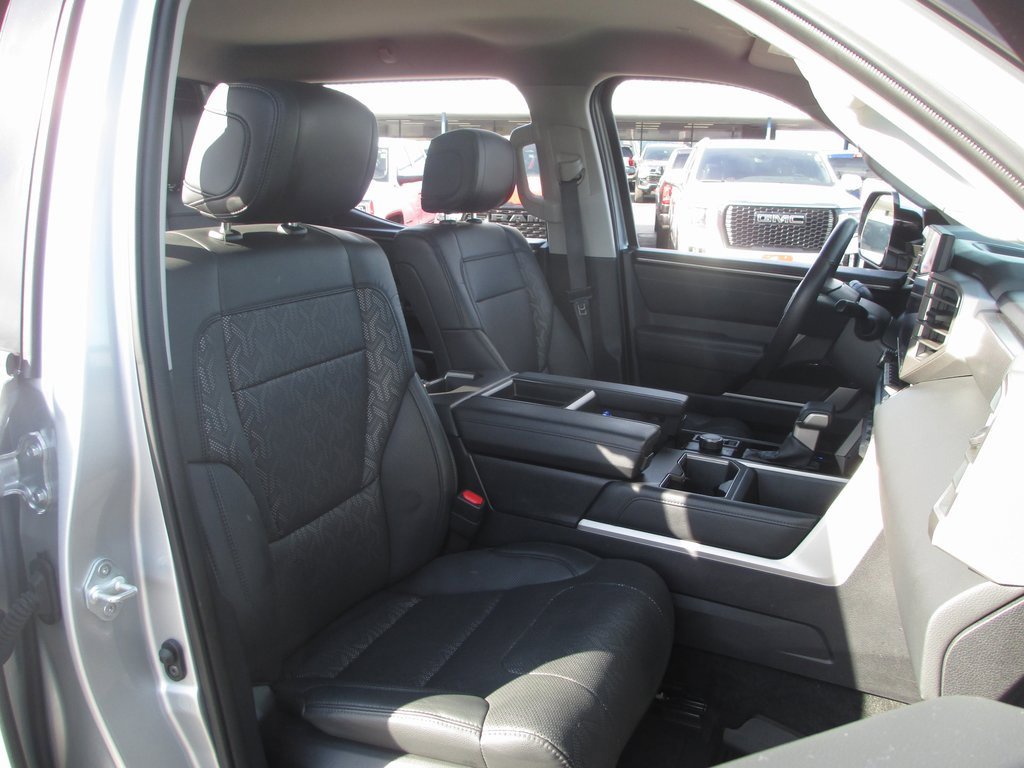 Used 2024 Toyota Tundra Limited image 19