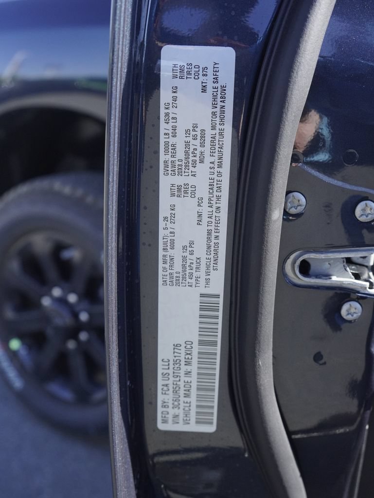 New 2026 RAM 2500 Laramie w/ Night Edition AWD/4WD image 34