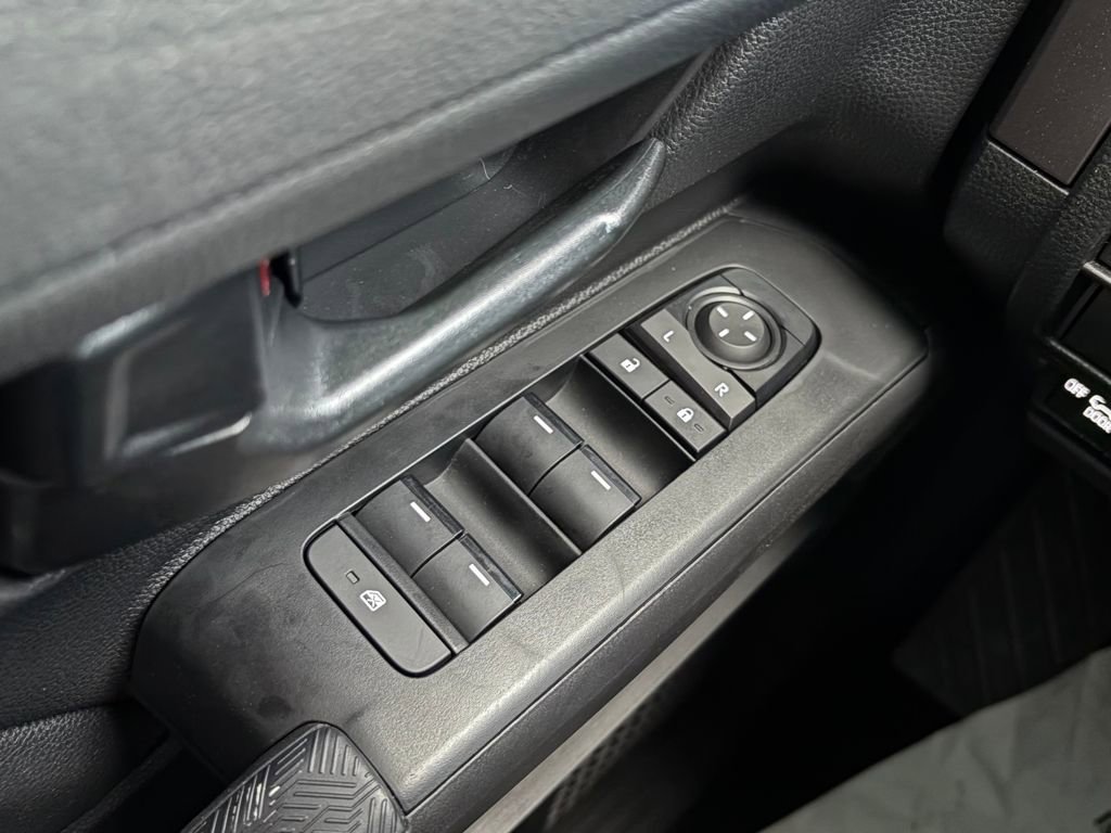 New 2025 Toyota Tacoma SR5 image 17