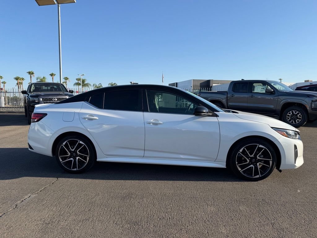 Certified 2024 Nissan Sentra SR FWD image 7