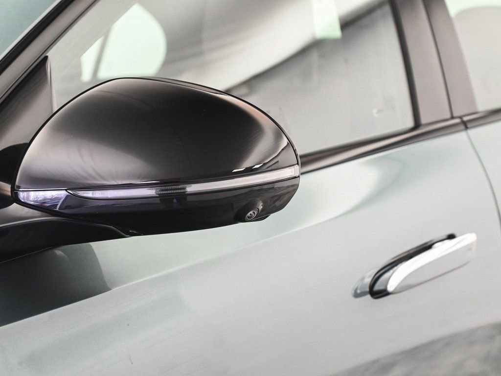 Used 2024 Mercedes-Benz E 450 4MATIC Sedan image 45