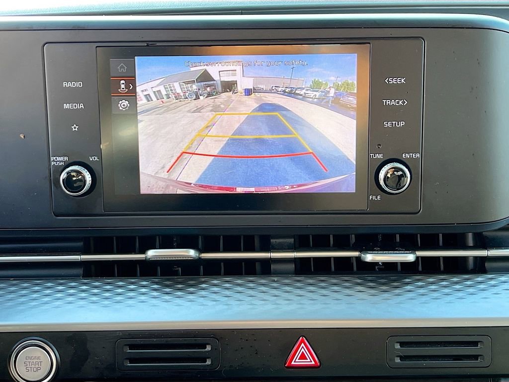 Certified 2024 Kia Carnival LX image 12