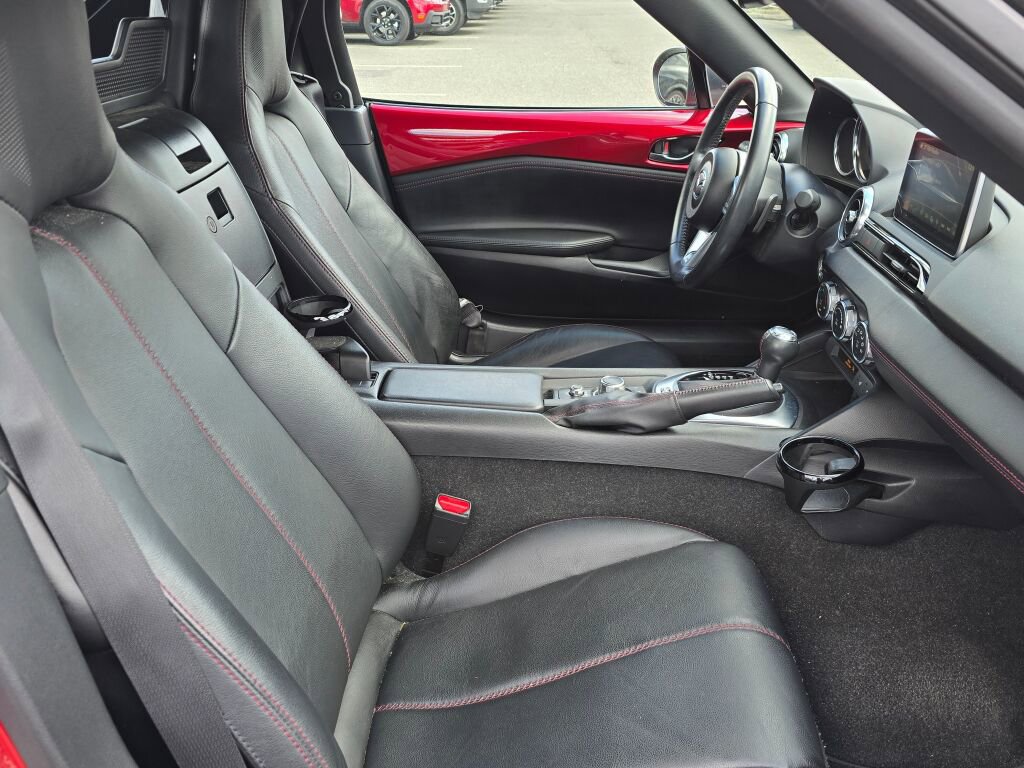 Used 2016 MAZDA MX-5 Miata Grand Touring RWD image 11