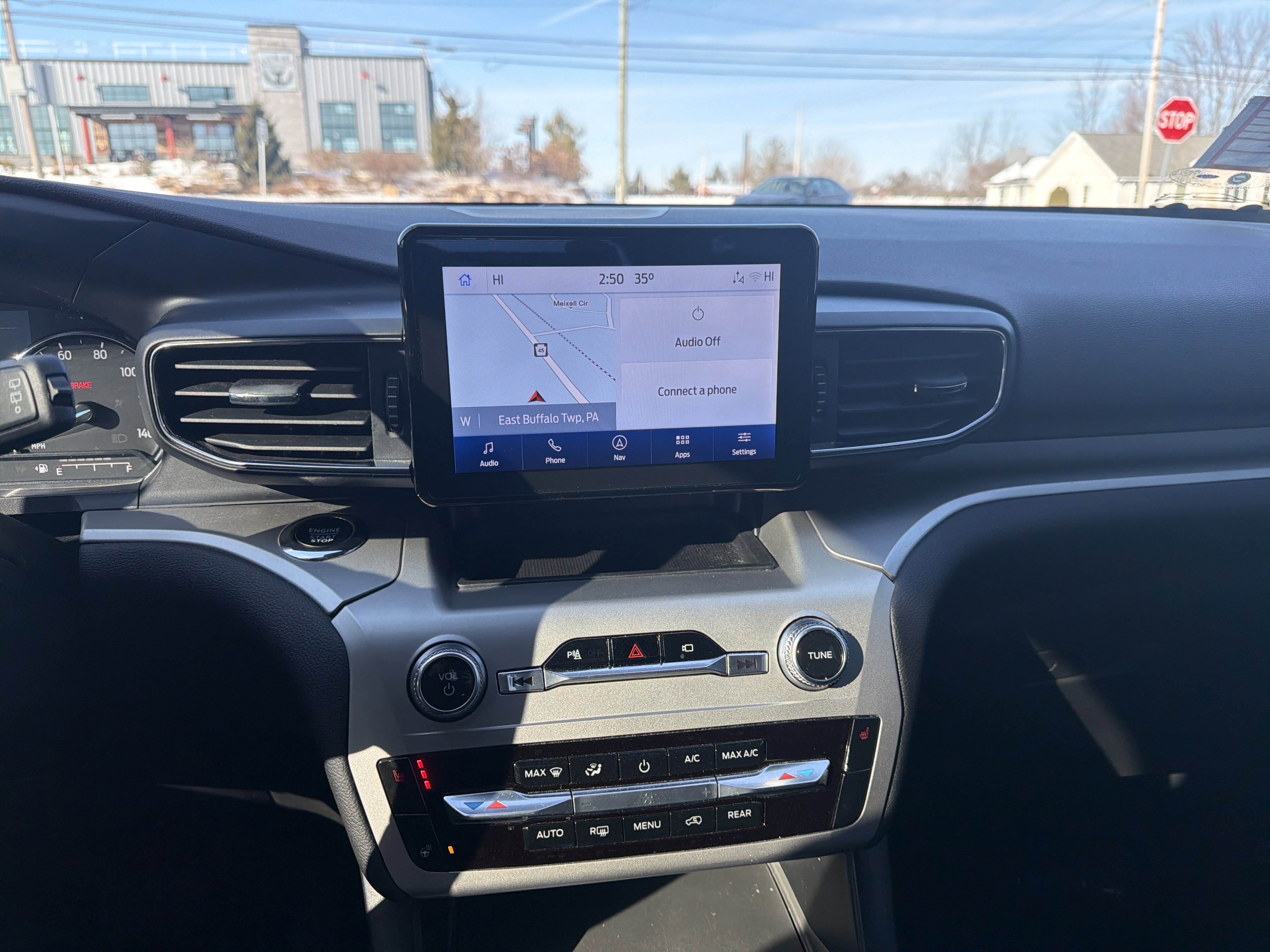 Used 2023 Ford Explorer XLT w/ Equipment Group 202A image 23