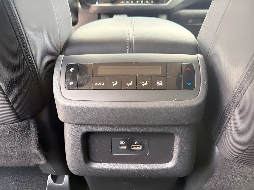 Certified 2024 Nissan Pathfinder SV FWD image 49