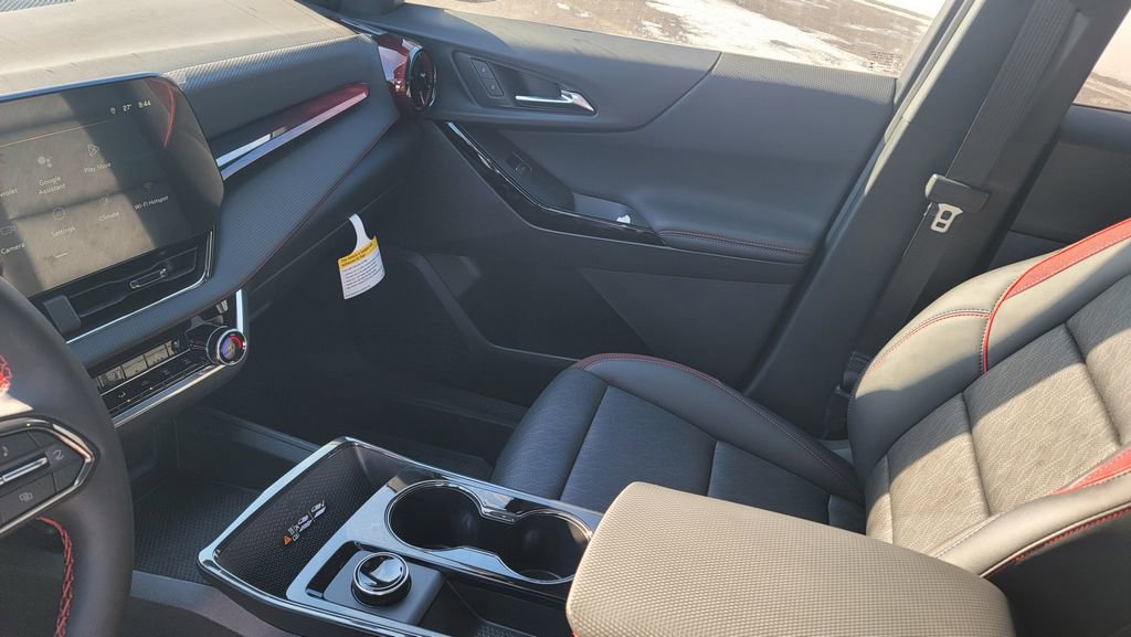 New 2026 Chevrolet Equinox RS w/ Convenience Package III image 23