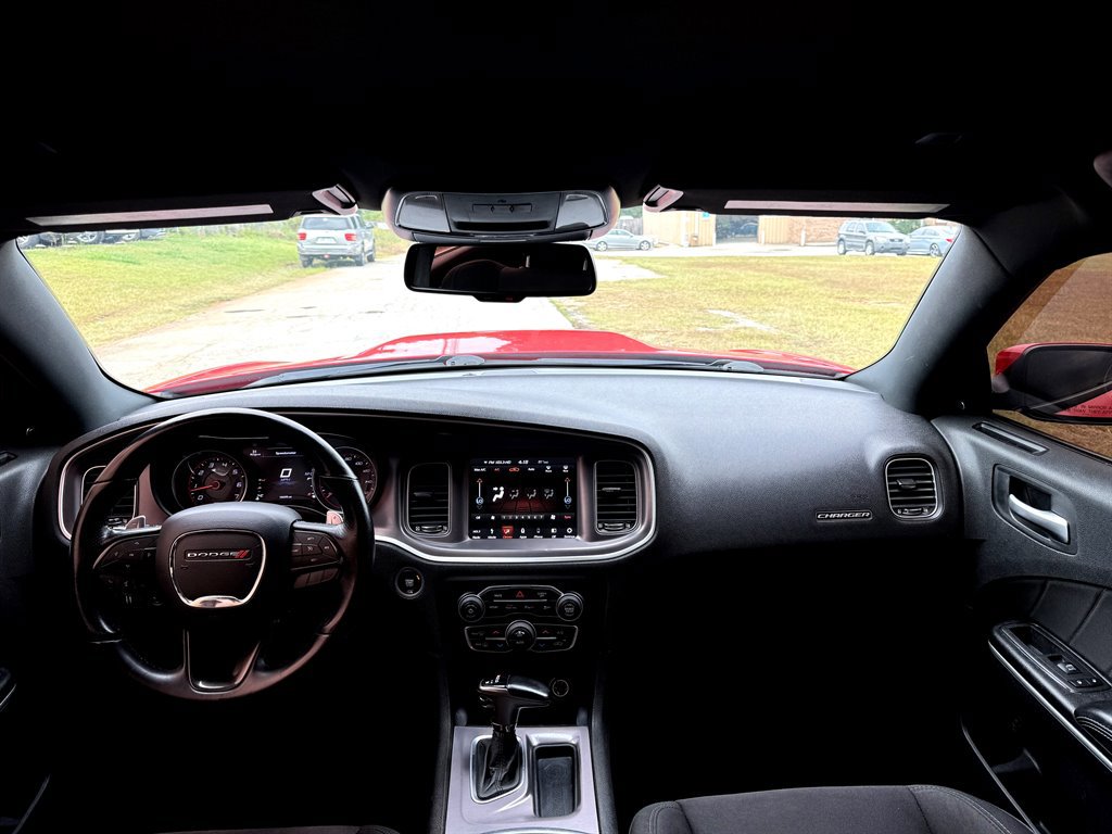 Used 2019 Dodge Charger R/T image 13