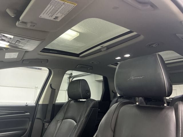 Certified 2019 Buick Enclave Avenir w/ Avenir Technology Package AWD/4WD image 19