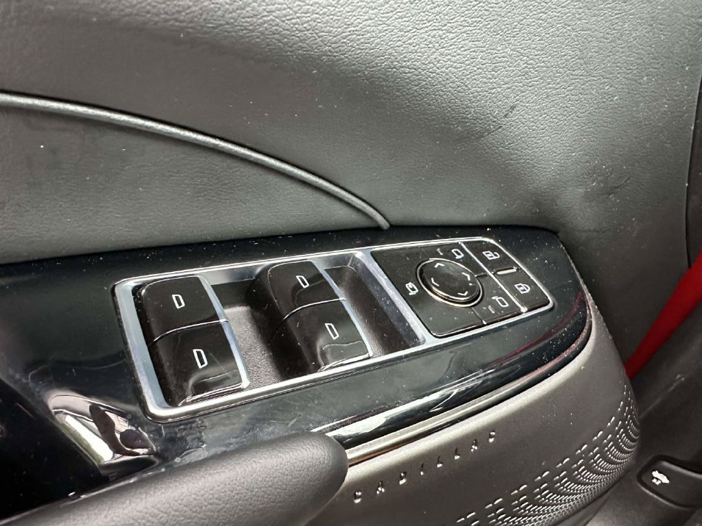 Used 2024 Cadillac Lyriq Sport RWD image 36