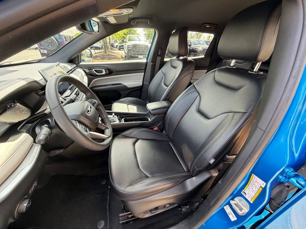Certified 2025 Jeep Compass Limited AWD/4WD image 21
