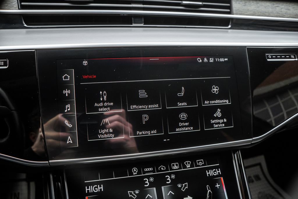 Used 2021 Audi A8 L 4.0T w/ Luxury Package image 24
