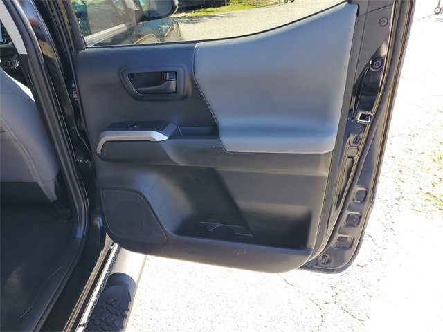 Used 2023 Toyota Tacoma SR5 image 31