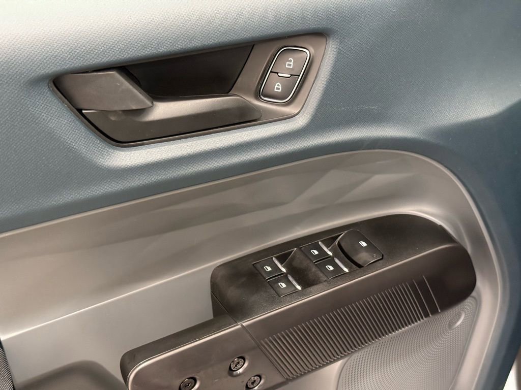 New 2026 Ford Maverick XL image 16