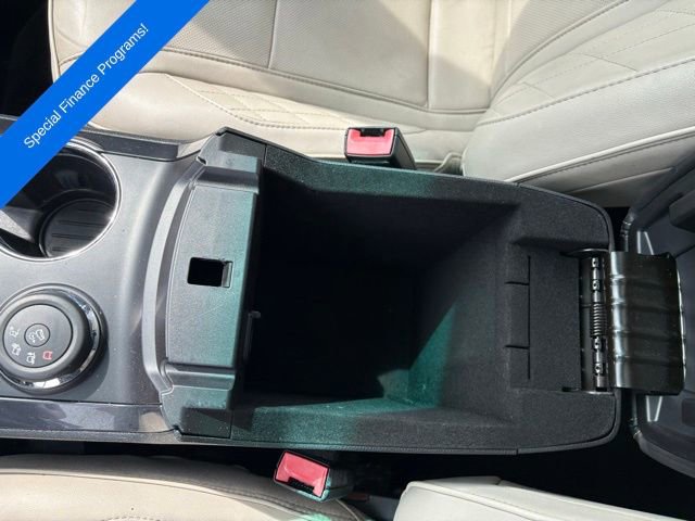 Used 2016 Ford Explorer Platinum image 22