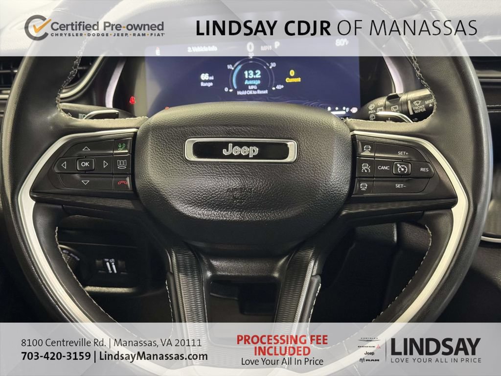Used 2023 Jeep Grand Cherokee Laredo w/ Luxury Tech Group I AWD/4WD image 25