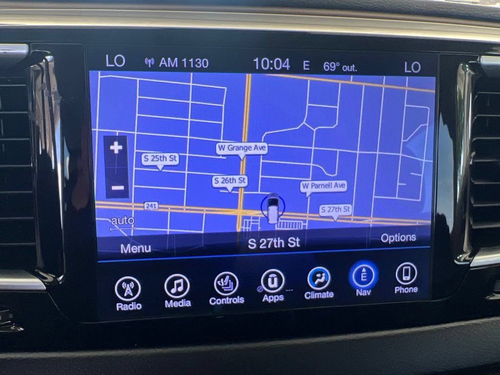 Used 2017 Chrysler Pacifica Touring-L Plus w/ Advanced Safetytec Group FWD image 48