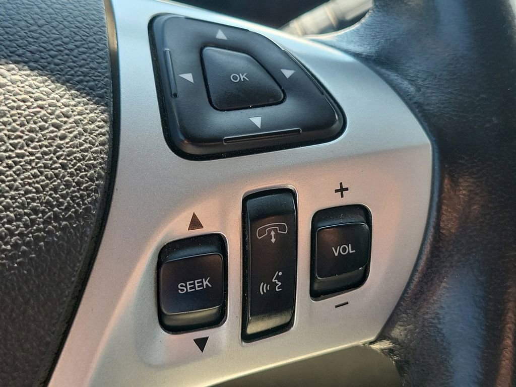 Used 2014 Ford Edge Limited w/ Equipment Group 302A AWD/4WD image 16
