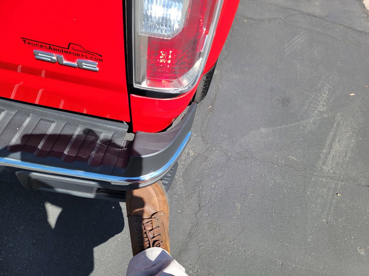 Used 2015 GMC Canyon SLE w/ SLE Convenience Package image 7