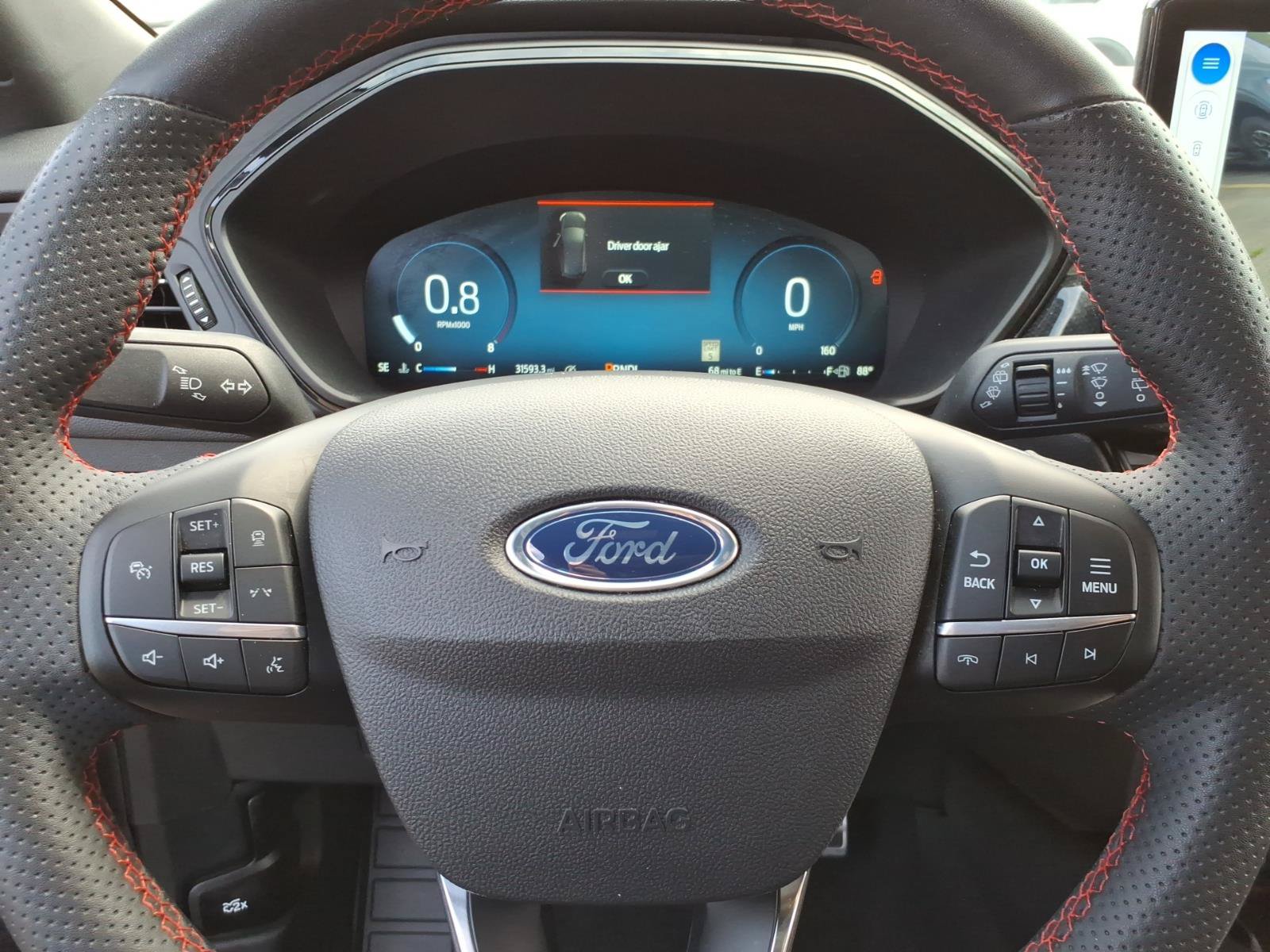 Used 2023 Ford Escape ST-Line Select w/ Tech Pack #2 AWD/4WD image 19