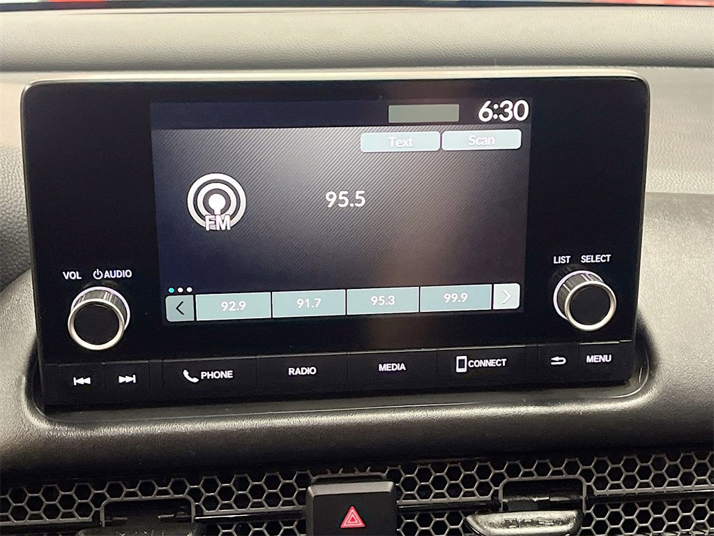 Used 2025 Honda HR-V Sport image 14