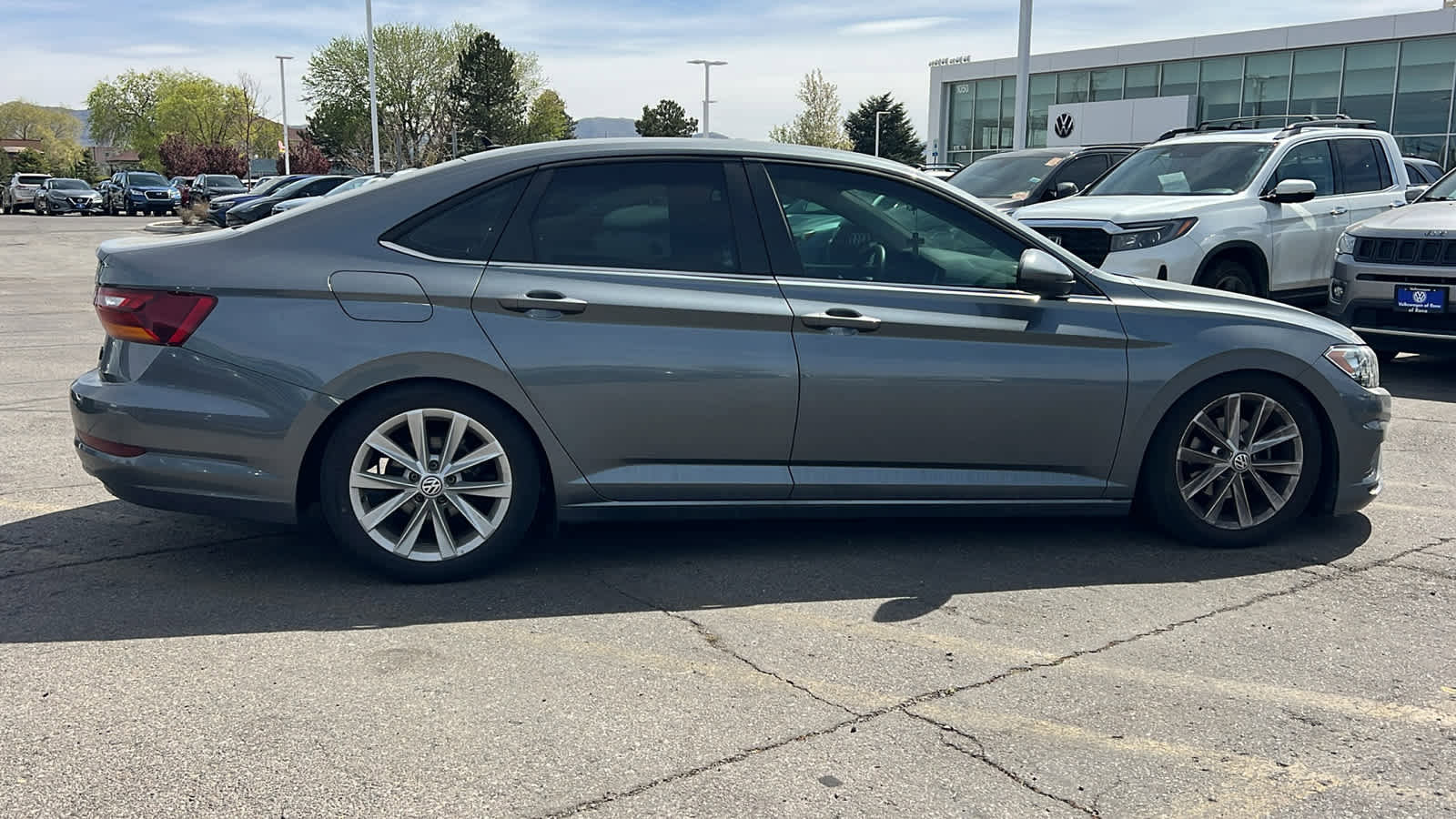 Used 2019 Volkswagen Jetta S image 4