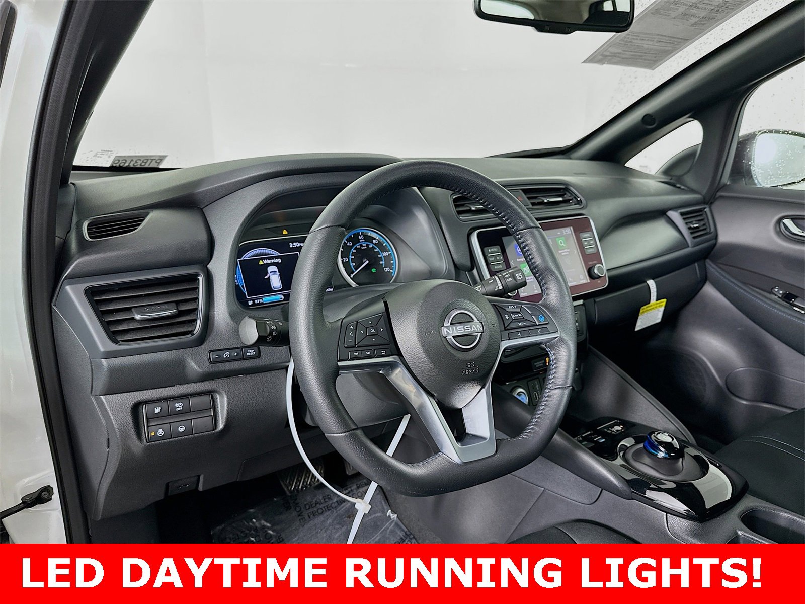 Used 2025 Nissan Leaf SV Plus image 12