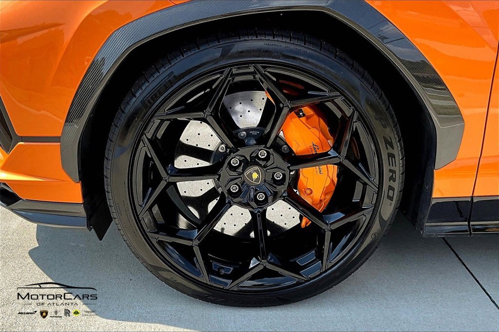 Used 2024 Lamborghini Urus Performante image 10