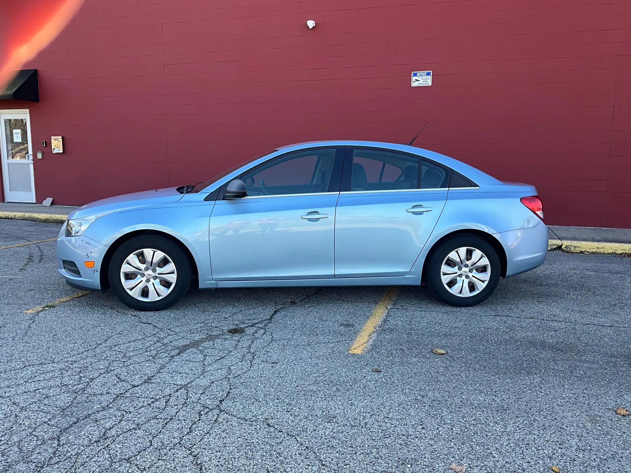 Used 2012 Chevrolet Cruze LS image 2