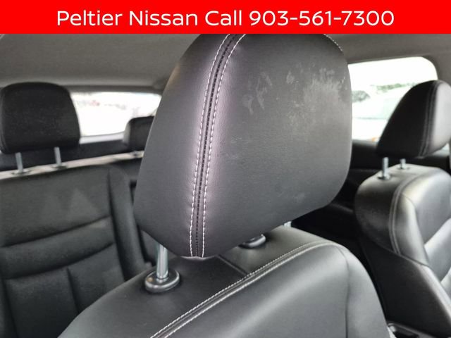 Certified 2024 Nissan Murano SV w/ SV Midnight Edition Package FWD image 13