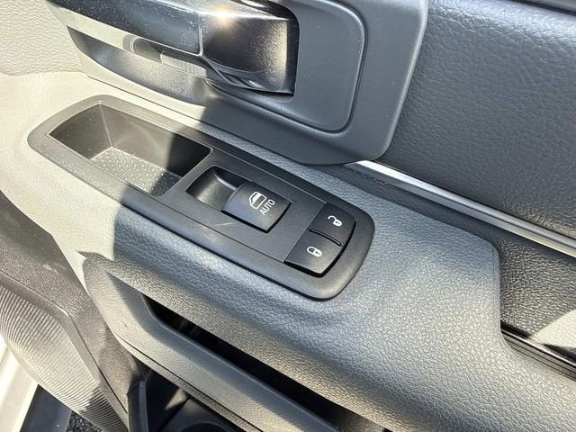 Used 2018 RAM 5500 SLT w/ Quick Order Package 29G SLT image 16