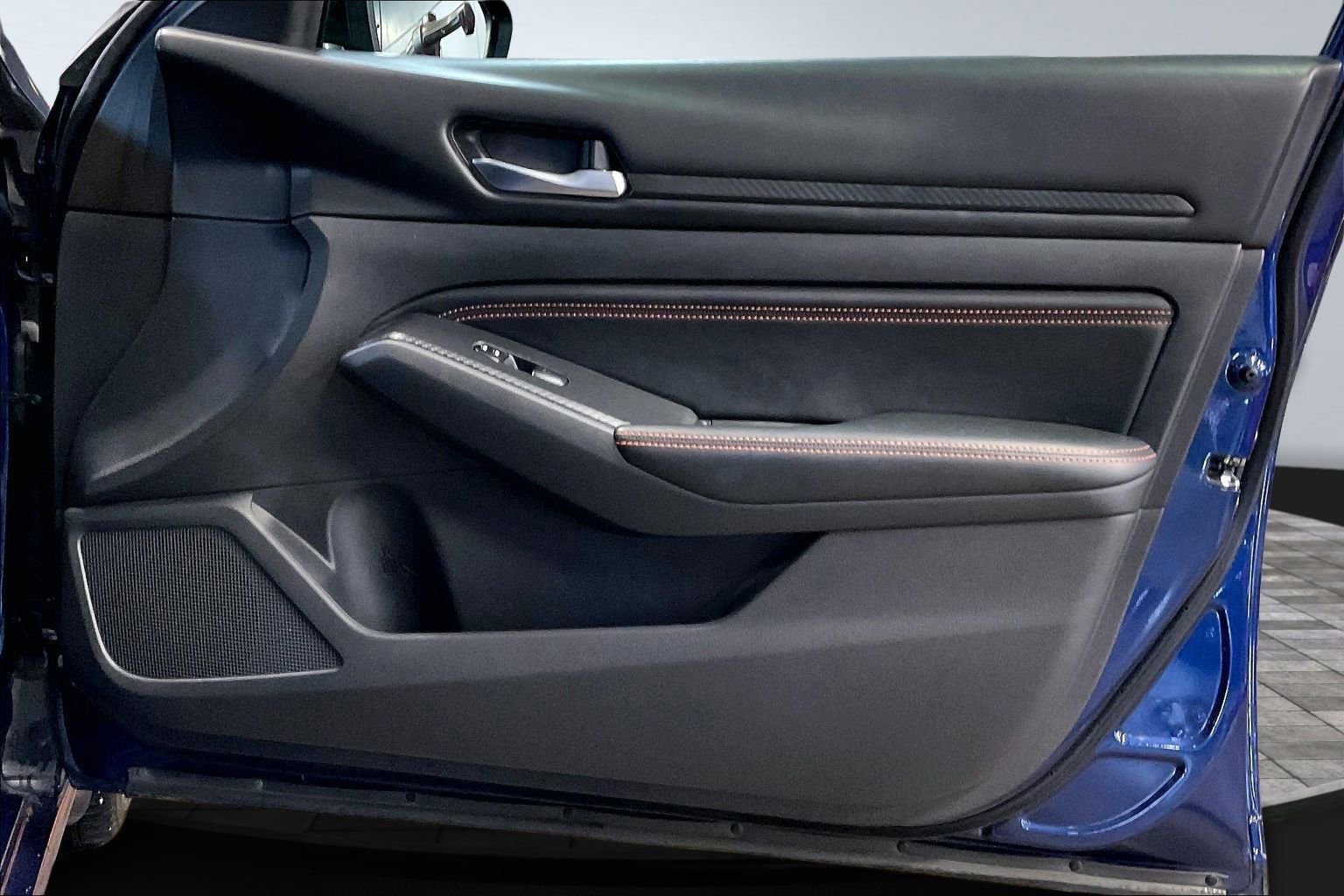 Used 2019 Nissan Altima 2.5 SR w/ SR Premium Package image 32