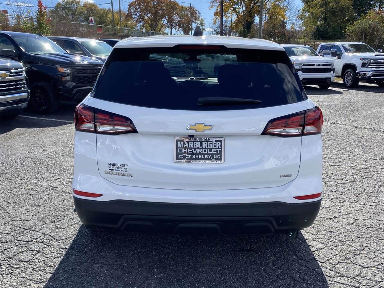 Used 2022 Chevrolet Equinox LS w/ LS Convenience Package image 5