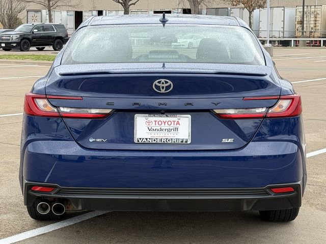 Certified 2025 Toyota Camry SE image 5