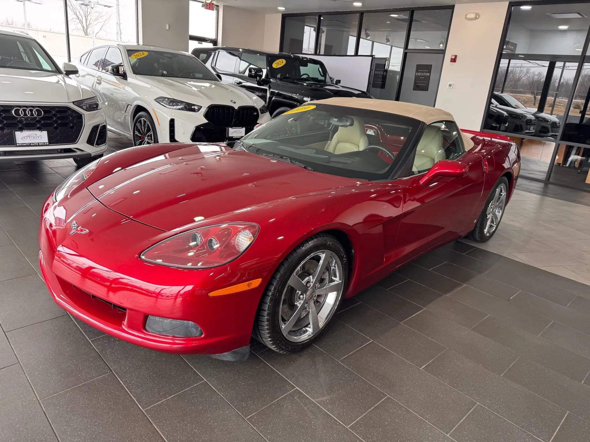 Used 2009 Chevrolet Corvette Convertible w/ Preferred Equipment Group RWD image 6