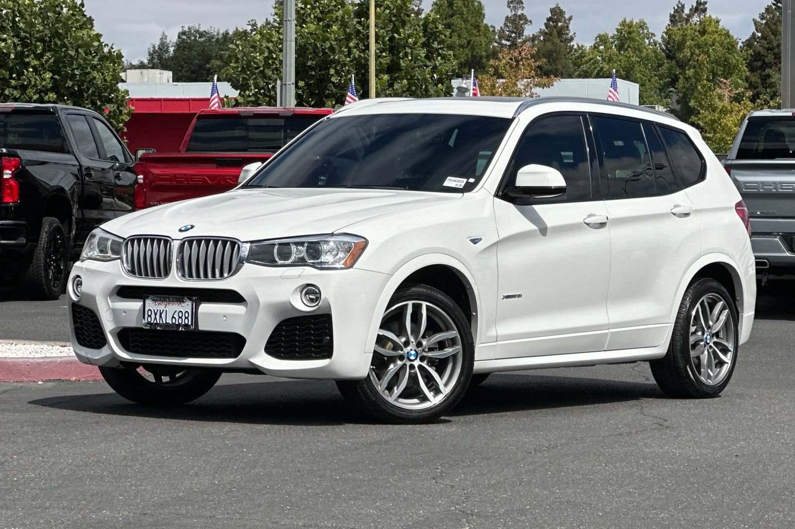 Used 2017 BMW X3 xDrive28i AWD/4WD image 9