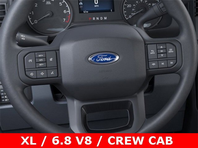 New 2026 Ford F250 XL w/ XL Chrome Package image 12