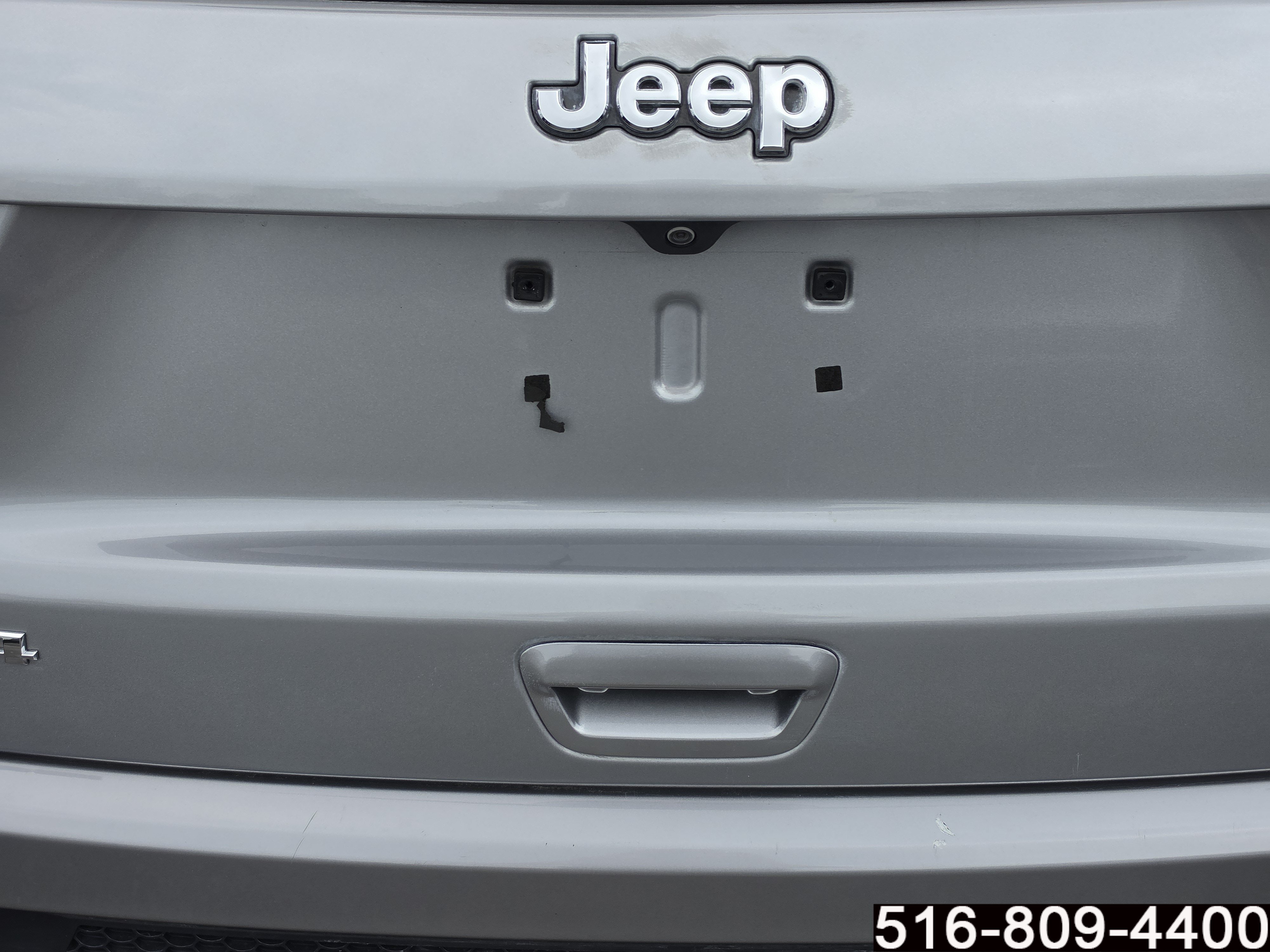 Used 2018 Jeep Compass Latitude AWD/4WD image 25