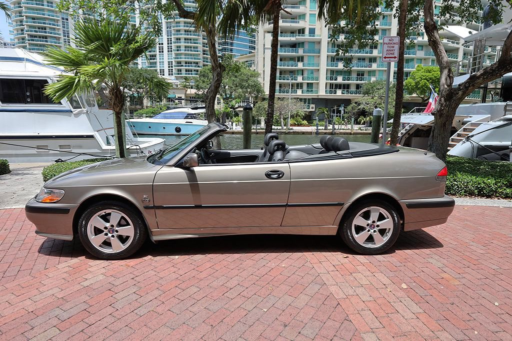 Used 2003 Saab 9-3 SE FWD image 3