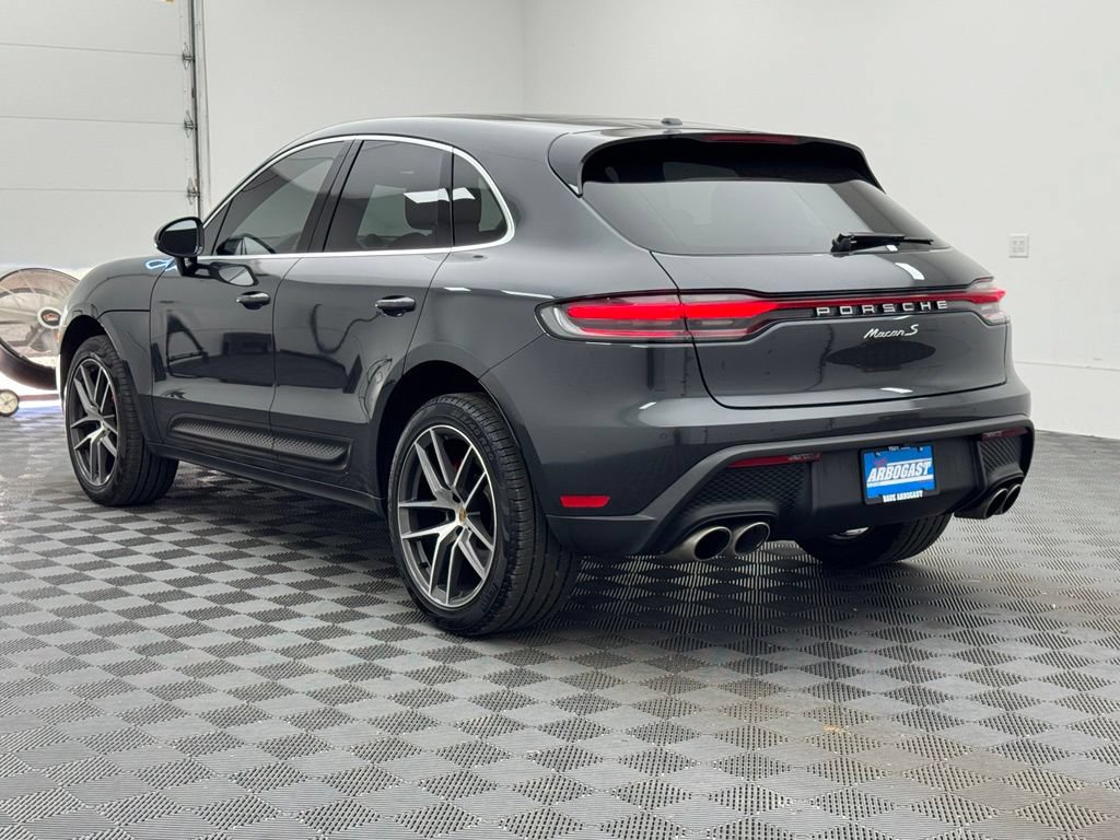 Used 2022 Porsche Macan S AWD/4WD image 11